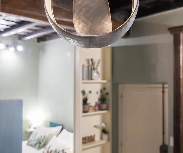 아파트 Romeathome Deluxe Campo Dei Fiori 로마