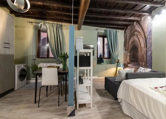 아파트 Romeathome Deluxe Campo Dei Fiori *